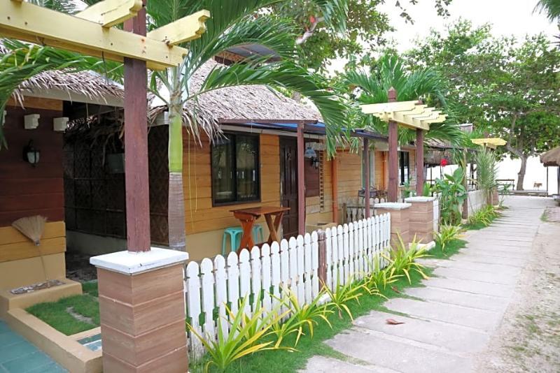 Dubay Panglao Beachfront Resort Libaong Екстер'єр фото